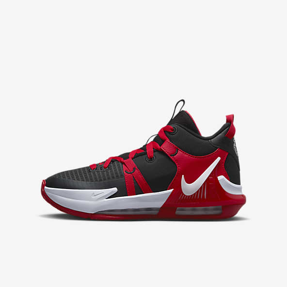 Boys LeBron James. Nike